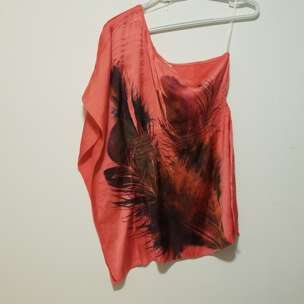 One shoulder dressy top